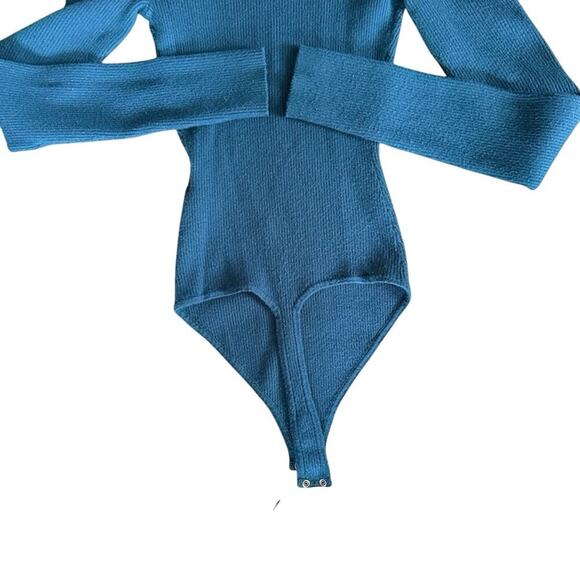 😍2 for $20 Abercrombie & Fitch Emerald Green Turtleneck Bodysuit – Size Small - Picture 6 of 7